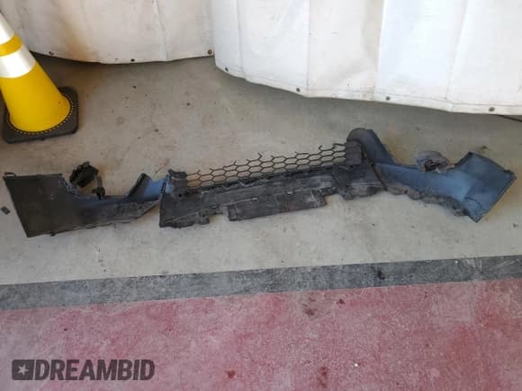 ✅ 2010 Chevrolet Silverado 1500 Work Truck • VIN: 3GCRKPEA7AG141981 • Lot: 80340185. Listed on Copart with 206,473 mi. Free auction sales archive from the USA and detailed vehicle history report at DreamBid. Image 13.