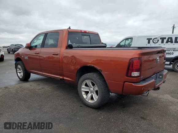 ✅ 2013 Ram 1500 Sport • VIN: 1C6RR7UT1DS702503 • Lot: 87298265. Wystawiony na Copart z przebiegiem 249 479 mil. Bezpłatny archiwum sprzedaży aukcyjnych z USA i szczegółowy raport historii pojazdu na DreamBid. Zdjęcie 2.
