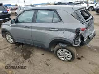 2022 Hyundai Venue SE с VIN KMHRB8A34NU192981, выставлен на аукционе Copart как лот 76319454 с пробегом 17 269 миль миль и На запчасти • Non repairable. История ставок и продаж доступна на DreamBid. Изображение 2.