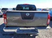 ✅ 2005 Nissan Frontier SE • VIN: 1N6AD07U75C401758 • Lot: 86328055. Wystawiony na Copart z przebiegiem 133 173 mil. Bezpłatny archiwum sprzedaży aukcyjnych z USA i szczegółowy raport historii pojazdu na DreamBid. Zdjęcie 6.