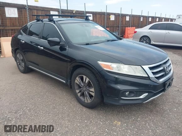 ✅ 2014 Honda Crosstour EX-L • VIN: 5J6TF2H57EL002688 • Lot: 42348181. Wystawiony na IAAI z przebiegiem 289 144 mil. Bezpłatny archiwum sprzedaży aukcyjnych z USA i szczegółowy raport historii pojazdu na DreamBid. Zdjęcie 1.