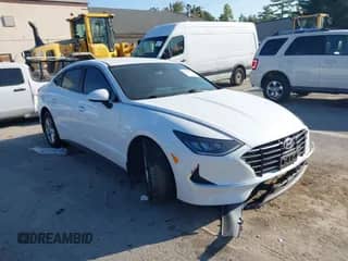 2022 Hyundai Sonata SE z VIN 5NPEG4JA8NH143837, wystawiony jako IAAI lot #43192563 z przebiegiem 92 522 mil mil oraz . Historia ofert i sprzedaży dostępna na DreamBid. Obrazek 1.