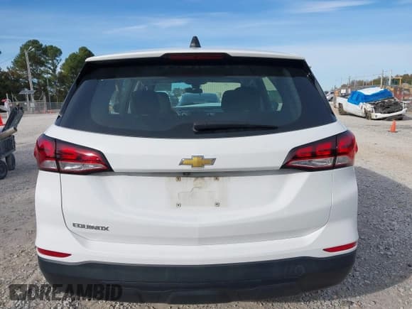 ✅ 2022 Chevrolet Equinox LS • VIN: 3GNAXHEV9NS179813 • Lot: 43681153. Listed on IAAI with 101,924 mi. Free auction sales archive from the USA and detailed vehicle history report at DreamBid. Image 16.