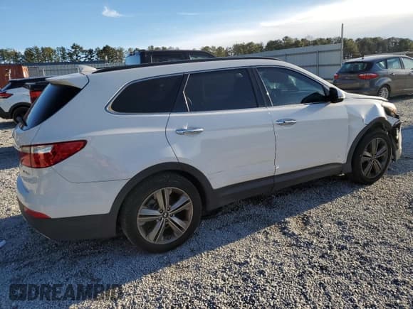 ✅ 2015 Hyundai Santa Fe Limited • VIN: KM8SN4HF6FU093355 • Лот: 89155825. Опубликован ранее на Copart с пробегом 137 390 миль. Бесплатный доступ к архиву аукционных продаж из США и подробный отчёт об истории автомобиля на DreamBid. Изображение 3.