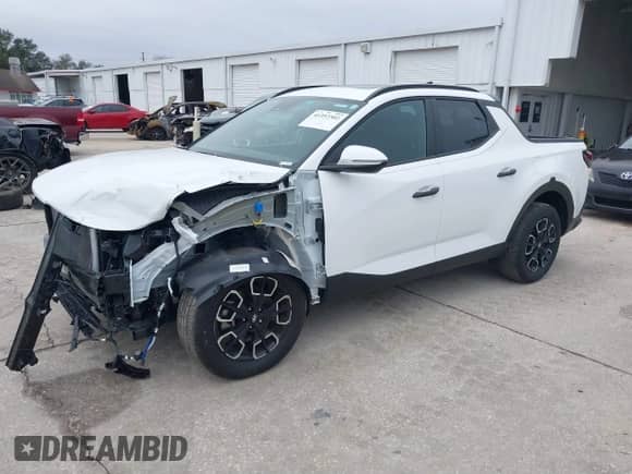 2024 Hyundai Santa Cruz SEL с VIN 5NTJC4AE9RH086830, выставлен на аукционе IAAI как лот 41357302 с пробегом 16 212 миль миль и . История ставок и продаж доступна на DreamBid. Изображение 2.
