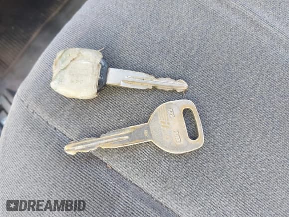 ✅ 1996 Honda Accord EX • VIN: 1HGCD725XTA029122 • Лот: 41860193. Опубликован ранее на IAAI с пробегом 301 004 миль. Бесплатный доступ к архиву аукционных продаж из США и подробный отчёт об истории автомобиля на DreamBid. Изображение 11.