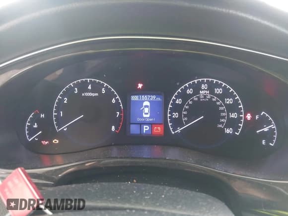 ✅ 2013 Hyundai Genesis 3.8L • VIN: KMHGC4DD9DU222363 • Lot: 43173539. Listed on IAAI with 155,739 mi. Free auction sales archive from the USA and detailed vehicle history report at DreamBid. Image 7.