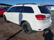 ✅ 2018 Dodge Journey SXT • VIN: 3C4PDCBB9JT382231 • Lot: 43374668. Wystawiony na IAAI z przebiegiem 71 072 mil. Bezpłatny archiwum sprzedaży aukcyjnych z USA i szczegółowy raport historii pojazdu na DreamBid. Zdjęcie 3.