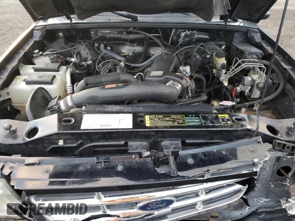 ✅ 2003 Ford Ranger XL Fleet • VIN: 1FTYR44U73PB69182 • Lot: 93141255. Wystawiony na Copart z przebiegiem 194 572 mil. Bezpłatny archiwum sprzedaży aukcyjnych z USA i szczegółowy raport historii pojazdu na DreamBid. Zdjęcie 11.