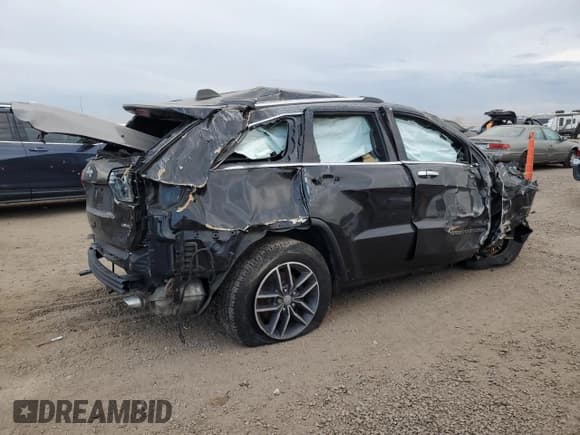 ✅ 2018 Jeep Grand Cherokee Limited • VIN: 1C4RJFBG0JC108488 • Lot: 90122935. Wystawiony na Copart z przebiegiem Nie podano. Bezpłatny archiwum sprzedaży aukcyjnych z USA i szczegółowy raport historii pojazdu na DreamBid. Zdjęcie 3.