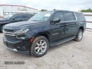 ✅ 2022 Chevrolet Suburban LT • VIN: 1GNSCCKD7NR265722 • Lot: 43502209. Wystawiony na IAAI z przebiegiem 56 391 mil. Bezpłatny archiwum sprzedaży aukcyjnych z USA i szczegółowy raport historii pojazdu na DreamBid. Zdjęcie 21.