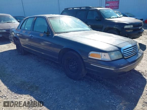 ✅ 1998 Ford Crown Victoria Police • VIN: 2FAFP71WXWX184526 • Lot: 41563307. Listed on IAAI with 309,303 mi. Free auction sales archive from the USA and detailed vehicle history report at DreamBid. Image 1.