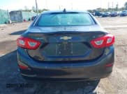 ✅ 2017 Chevrolet Cruze LT • VIN: 1G1BE5SM7H7139223 • Lot: 43503406. Listed on IAAI with 88,487 mi. Free auction sales archive from the USA and detailed vehicle history report at DreamBid. Image 16.