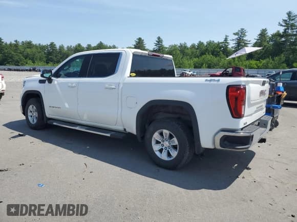 ✅ 2022 GMC Sierra 1500 SLE • VIN: 3GTP9BEKXNG138898 • Lot: 61992965. Listed on Copart with 31,904 mi. Free auction sales archive from the USA and detailed vehicle history report at DreamBid. Image 2.