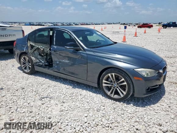 ✅ 2013 BMW 3 Series 335i • VIN: WBA3A9G58DNP37873 • Lot: 61560455. Listed on Copart with 134,449 mi. Free auction sales archive from the USA and detailed vehicle history report at DreamBid. Image 4.