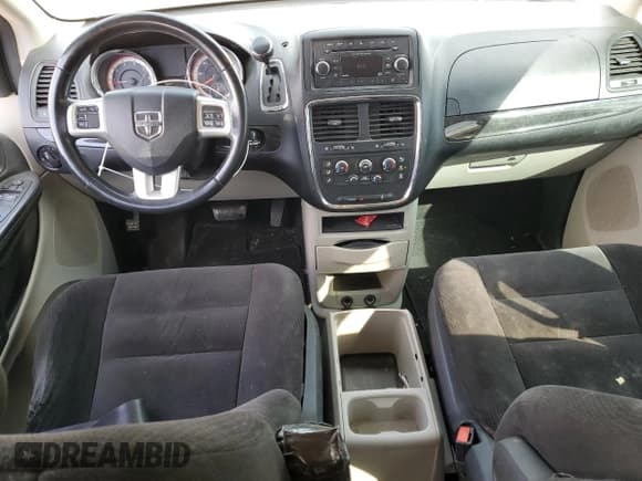 ✅ 2014 Dodge Grand Caravan SE • VIN: 2C4RDGBG0ER218886 • Lot: 84753335. Listed on Copart with 136,243 mi. Free auction sales archive from the USA and detailed vehicle history report at DreamBid. Image 8.