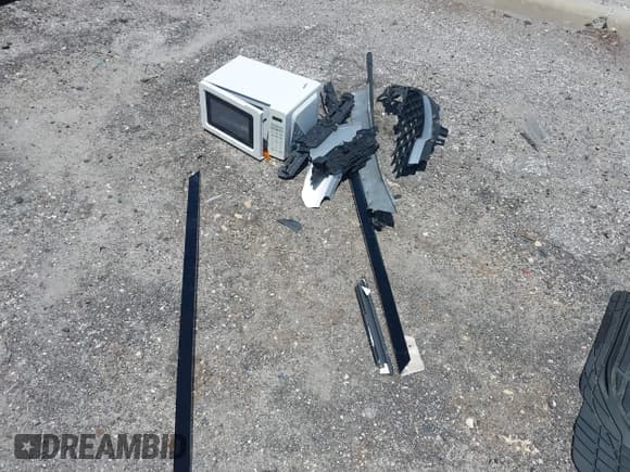 ✅ 2019 Kia Forte LXS • VIN: 3KPF24AD8KE006880 • Lot: 42259873. Listed on IAAI with 87,807 mi. Free auction sales archive from the USA and detailed vehicle history report at DreamBid. Image 12.