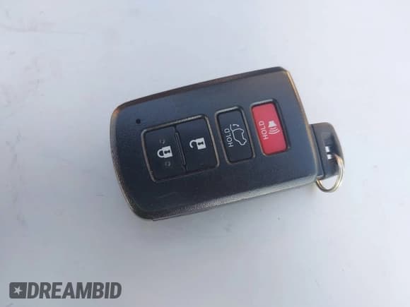 ✅ 2019 Toyota Highlander Limited • VIN: 5TDDZRFH7KS942359 • Lot: 42188224. Listed on IAAI with 85,454 mi. Free auction sales archive from the USA and detailed vehicle history report at DreamBid. Image 11.