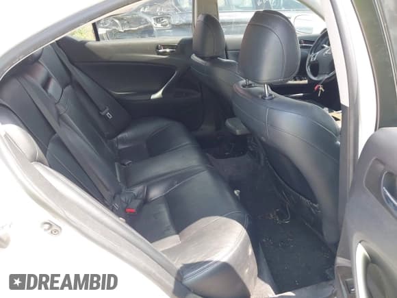 ✅ 2011 Lexus IS 250 • VIN: JTHCF5C26B2035296 • Lot: 42469561. Listed on IAAI with 180,609 mi. Free auction sales archive from the USA and detailed vehicle history report at DreamBid. Image 8.