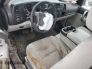 ✅ 2009 Chevrolet Silverado 2500HD LT • VIN: 1GCHK54K59E141281 • Лот: 88282065. Опубликован ранее на Copart с пробегом 276 295 миль. Бесплатный доступ к архиву аукционных продаж из США и подробный отчёт об истории автомобиля на DreamBid. Изображение 8.