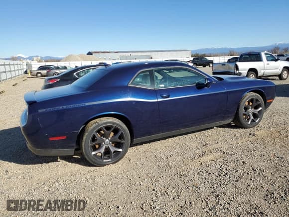 ✅ 2016 Dodge Challenger SXT Plus • VIN: 2C3CDZAG5GH166252 • Lot: 37780223. Wystawiony na Copart z przebiegiem 73 254 mil. Bezpłatny archiwum sprzedaży aukcyjnych z USA i szczegółowy raport historii pojazdu na DreamBid. Zdjęcie 3.