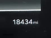 ✅ 2024 Kia Sorento EX • VIN: 5XYRH4JF8RG276413 • Lot: 41765406. Wystawiony na IAAI z przebiegiem 18 434 mil. Bezpłatny archiwum sprzedaży aukcyjnych z USA i szczegółowy raport historii pojazdu na DreamBid. Zdjęcie 15.