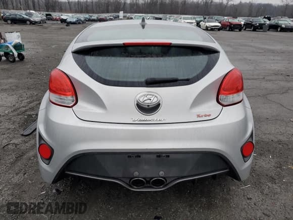 ✅ 2016 Hyundai Veloster Turbo • VIN: KMHTC6AEXGU264438 • Lot: 83798374. Wystawiony na Copart z przebiegiem 98 848 mil. Bezpłatny archiwum sprzedaży aukcyjnych z USA i szczegółowy raport historii pojazdu na DreamBid. Zdjęcie 6.