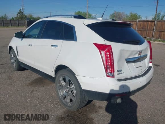 ✅ 2012 Cadillac SRX Performance Collection • VIN: 3GYFNEE30CS652829 • Lot: 42156961. Wystawiony na IAAI z przebiegiem 106 473 mil. Bezpłatny archiwum sprzedaży aukcyjnych z USA i szczegółowy raport historii pojazdu na DreamBid. Zdjęcie 3.