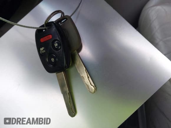 ✅ 2013 Honda Pilot EX-L • VIN: 5FNYF4H77DB050203 • Lot: 43822125. Listed on IAAI with 273,890 mi. Free auction sales archive from the USA and detailed vehicle history report at DreamBid. Image 11.