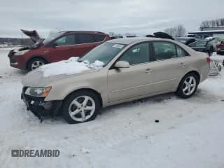 ✅ 2008 Hyundai Sonata SE • VIN: 5NPEU46F48H305206 • Лот: 41963045. Опубликован ранее на Copart с пробегом 115 153 миль. Бесплатный доступ к архиву аукционных продаж из США и подробный отчёт об истории автомобиля на DreamBid. Изображение 1.