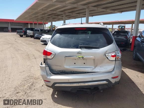 ✅ 2014 Nissan Pathfinder SL • VIN: 5N1AR2MN9EC664858 • Lot: 39286445. Listed on IAAI with 119,074 mi. Free auction sales archive from the USA and detailed vehicle history report at DreamBid. Image 16.