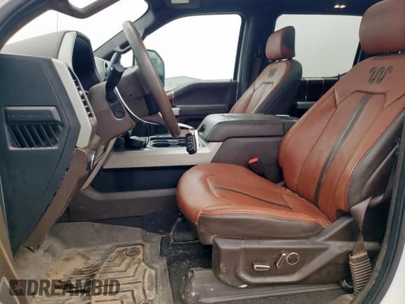 ✅ 2020 Ford F-250 XL • VIN: 1FT8W2BTXLEC70249 • Lot: 59377435. Listed on Copart with 190,286 mi. Free auction sales archive from the USA and detailed vehicle history report at DreamBid. Image 7.