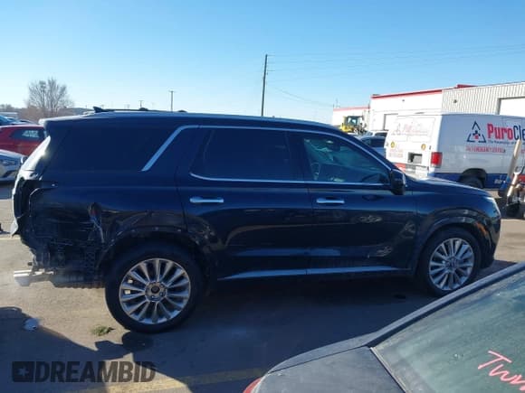 ✅ 2020 Hyundai Palisade Limited • VIN: KM8R5DHE7LU035370 • Лот: 41454862. Опубликован ранее на IAAI с пробегом 86 885 миль. Бесплатный доступ к архиву аукционных продаж из США и подробный отчёт об истории автомобиля на DreamBid. Изображение 13.