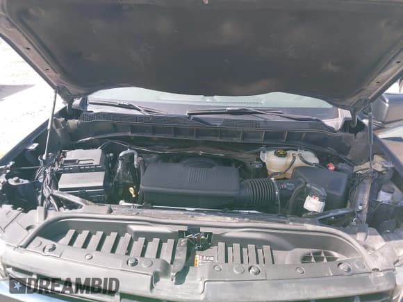 ✅ 2020 Chevrolet Silverado 1500 RST • VIN: 3GCUYEED2LG129800 • Lot: 42232131. Wystawiony na IAAI z przebiegiem 117 768 mil. Bezpłatny archiwum sprzedaży aukcyjnych z USA i szczegółowy raport historii pojazdu na DreamBid. Zdjęcie 10.