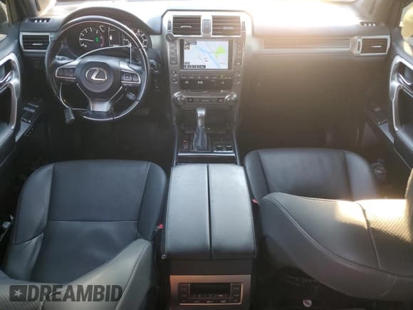 ✅ 2020 Lexus GX 460 Premium • VIN: JTJAM7BX1L5254798 • Lot: 86550105. Listed on Copart with 60,780 mi. Free auction sales archive from the USA and detailed vehicle history report at DreamBid. Image 8.