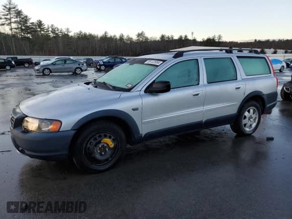 ✅ 2003 Volvo V70 XC70 • VIN: YV1SZ59H231111209 • Lot: 85122084. Listed on Copart with 265,111 mi. Free auction sales archive from the USA and detailed vehicle history report at DreamBid. Image 1.