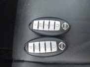 ✅ 2014 Nissan Pathfinder Platinum • VIN: 5N1AR2MM0EC650239 • Lot: 42941659. Wystawiony na IAAI z przebiegiem 174 898 mil. Bezpłatny archiwum sprzedaży aukcyjnych z USA i szczegółowy raport historii pojazdu na DreamBid. Zdjęcie 11.