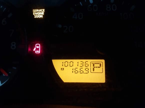 ✅ 2010 Nissan Frontier SE • VIN: 1N6AD0FV9AC415763 • Lot: 43328146. Listed on IAAI with 100,136 mi. Free auction sales archive from the USA and detailed vehicle history report at DreamBid. Image 7.