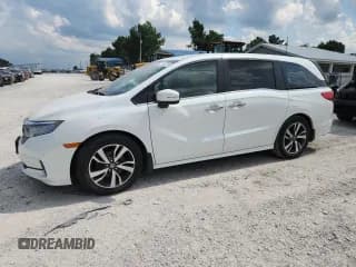 ✅ 2021 Honda Odyssey Touring • VIN: 5FNRL6H83MB007639 • Lot: 71607285. Wystawiony na Copart z przebiegiem 77 767 mil. Bezpłatny archiwum sprzedaży aukcyjnych z USA i szczegółowy raport historii pojazdu na DreamBid. Zdjęcie 1.