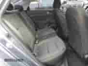 ✅ 2020 Hyundai Accent SE • VIN: 3KPC24A67LE112937 • Lot: 70508744. Wystawiony na Copart z przebiegiem 73 252 mil mil. Skorzystaj z bezpłatnego archiwum sprzedaży aukcyjnych z USA i zobacz szczegółowy raport historii pojazdu na DreamBid. Zdjęcie 10.