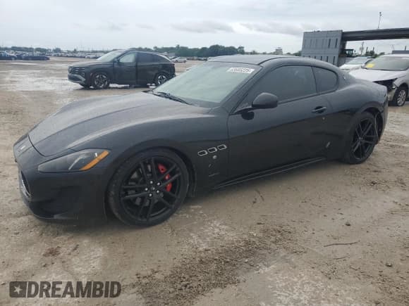 ✅ 2017 Maserati GranTurismo Sport • VIN: ZAM45VLAXH0203618 • Lot: 63685225. Wystawiony na Copart z przebiegiem 46 251 mil. Bezpłatny archiwum sprzedaży aukcyjnych z USA i szczegółowy raport historii pojazdu na DreamBid. Zdjęcie 1.