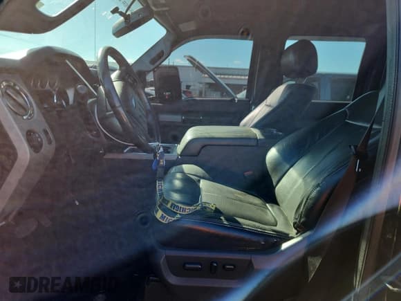 ✅ 2015 Ford F-350 Platinum • VIN: 1FT8W3BT7FEA91953 • Лот: 82318615. Опубликован ранее на Copart с пробегом Не указан. Бесплатный доступ к архиву аукционных продаж из США и подробный отчёт об истории автомобиля на DreamBid. Изображение 7.