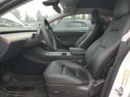 ✅ 2022 Tesla Model Y Long Range • VIN: 7SAYGDEE5NF352075 • Lot: 50799895. Wystawiony na Copart z przebiegiem 11 597 mil. Bezpłatny archiwum sprzedaży aukcyjnych z USA i szczegółowy raport historii pojazdu na DreamBid. Zdjęcie 7.