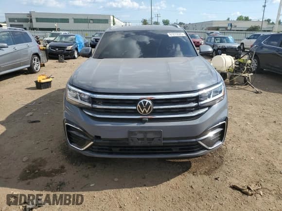 ✅ 2022 Volkswagen Atlas SEL Premium R-Line • VIN: 1V2FE2CA6NC208075 • Lot: 61215525. Wystawiony na Copart z przebiegiem 56 441 mil. Bezpłatny archiwum sprzedaży aukcyjnych z USA i szczegółowy raport historii pojazdu na DreamBid. Zdjęcie 5.