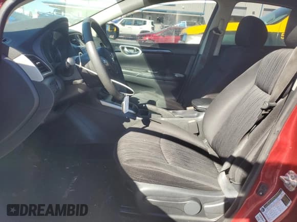 ✅ 2017 Nissan Sentra SV • VIN: 3N1AB7AP7HY401150 • Lot: 89620785. Wystawiony na Copart z przebiegiem 118 892 mil. Bezpłatny archiwum sprzedaży aukcyjnych z USA i szczegółowy raport historii pojazdu na DreamBid. Zdjęcie 7.