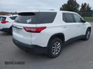 ✅ 2019 Chevrolet Traverse LS • VIN: 1GNEVFKW6KJ215060 • Лот: 43439028. Опубликован ранее на IAAI с пробегом 141 852 миль. Бесплатный доступ к архиву аукционных продаж из США и подробный отчёт об истории автомобиля на DreamBid. Изображение 4.
