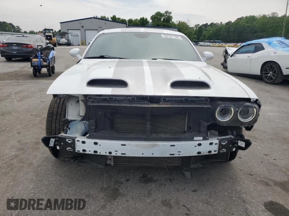 ✅ 2020 Dodge Challenger SRT Hellcat Widebody • VIN: 2C3CDZC91LH121401 • Lot: 53721135. Wystawiony na Copart z przebiegiem 78 675 mil. Bezpłatny archiwum sprzedaży aukcyjnych z USA i szczegółowy raport historii pojazdu na DreamBid. Zdjęcie 5.