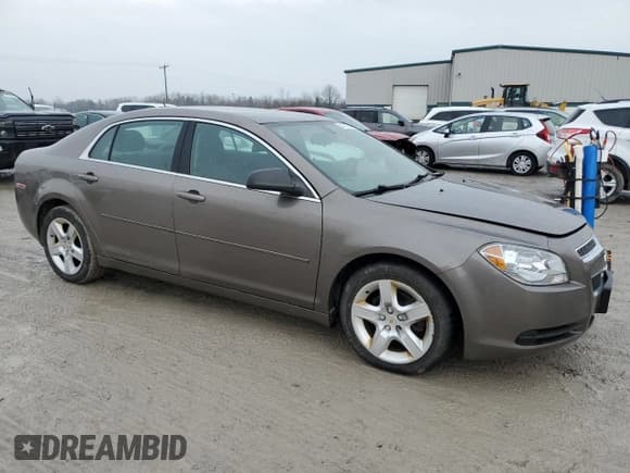 ✅ 2011 Chevrolet Malibu 1LS • VIN: 1G1ZB5E14BF164909 • Lot: 84567644. Listed on Copart with 110,756 mi. Free auction sales archive from the USA and detailed vehicle history report at DreamBid. Image 4.
