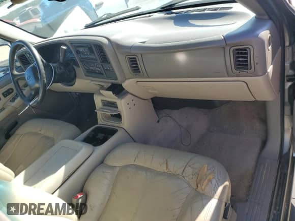 2001 Chevrolet Suburban LT с VIN 3GNFK16T11G101869, выставлен на аукционе Copart как лот 76699434 с пробегом 187 664 миль миль и Списание • Salvage title. История ставок и продаж доступна на DreamBid. Изображение 8.