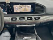 ✅ 2022 Mercedes-Benz GLE 53 AMG • VIN: 4JGFD6BB9NA605034 • Lot: 94805465. Wystawiony na Copart z przebiegiem 14 824 mil. Bezpłatny archiwum sprzedaży aukcyjnych z USA i szczegółowy raport historii pojazdu na DreamBid. Zdjęcie 10.